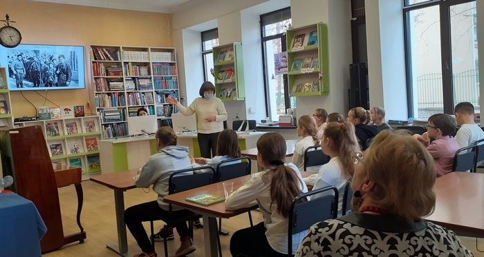 Ряд мероприятий ко Дню памяти юного героя-антифашиста провела крымская детская библиотека1