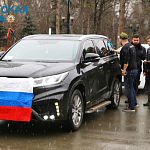 В Крыму прошёл масштабный автопробег в поддержку президента и армии - фото1