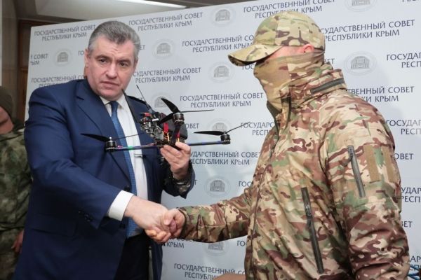 Российским военнослужащим передали дроны-камикадзе «Жириновский»1
