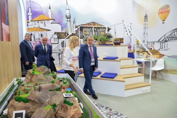 Владимир Константинов принял участие в открытии Международной выставки-форума «Россия»5
